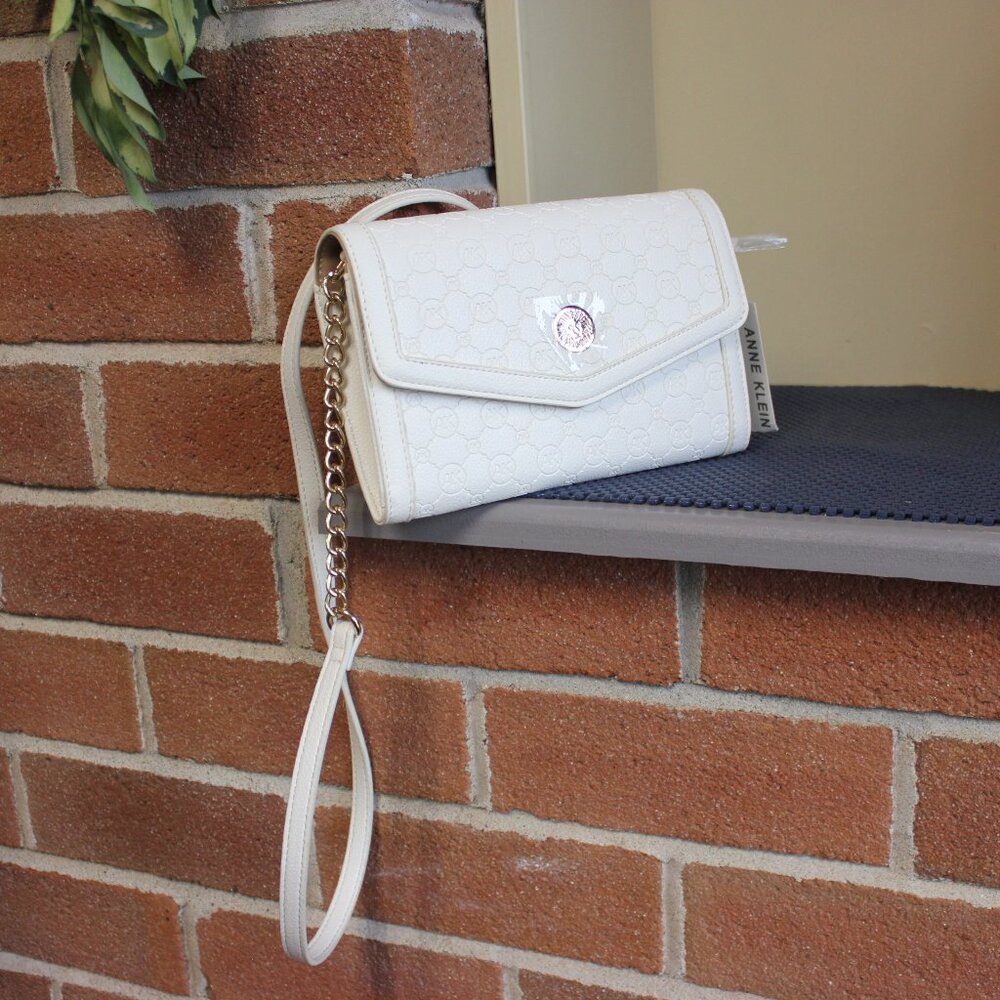 Anne Klein Wallet on a Chain – White Crossbody Purse– NWT